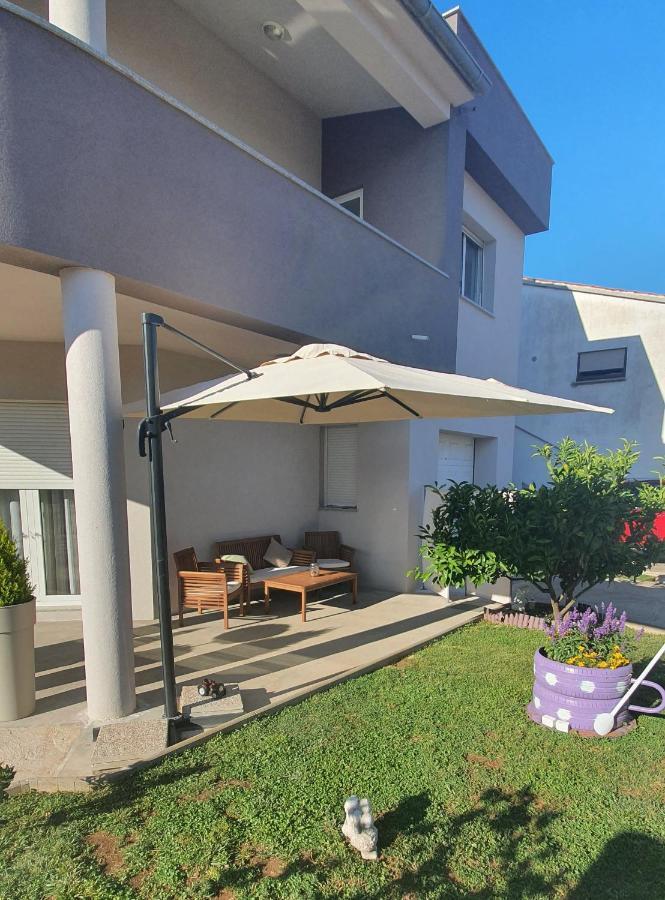 Apartman Tika Pula Extérieur photo